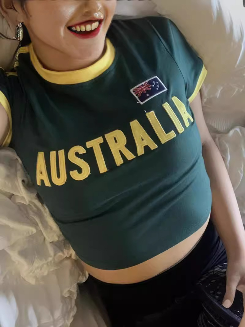 Y2k Estetik Kadın Avustralya N - Embroidery In Australia incelemesi ve fiyatı